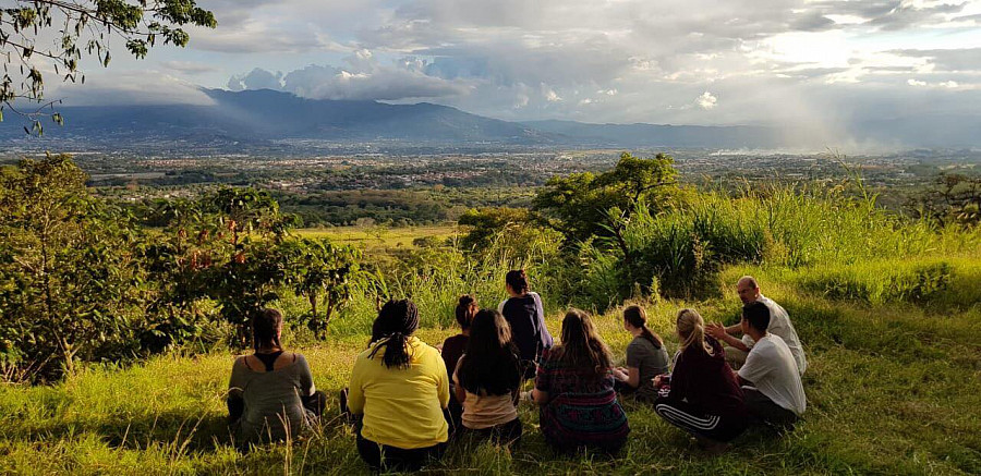 Andreas Hernandez and students during a discussion in Costa Rica
