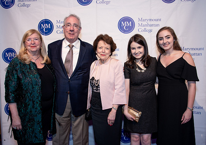 Christina Del Balso, Paul Del Balso, Trustee Judy Robinson, Emma Kamen '18, and Kate Cheney '20