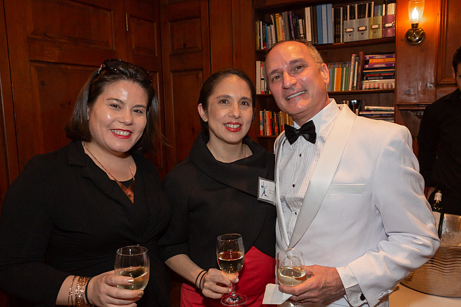 Sister of Stacy Jin Yoshioka '98,Stacy Jin Yoshioka '98, Anthony Ferro, Associate Professor of Dance